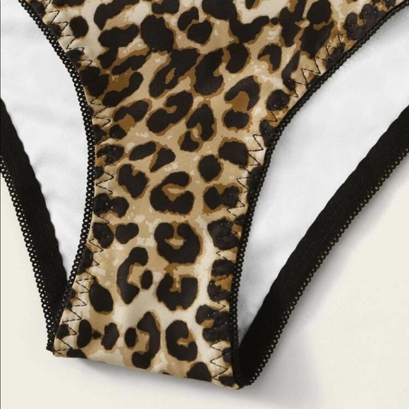 Leopard Print Underwire Lingerie Set - Picture 5 of 7
